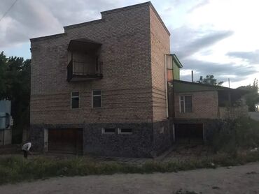 сдаю памишения: 310 м², 6 комнат