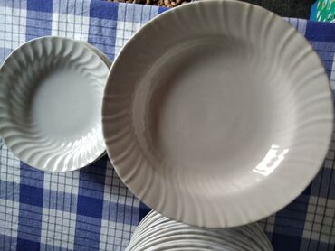 Kompleti posuđa: Tanjiri razni . KORIŠĆENI razni vidite slike duboki beli veliki 8 — 22