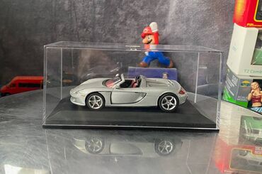 Avtomobil modelləri: Коллекционная модель Porsche Carrera GT Cabriolet type 980 silver