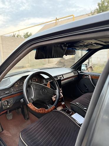 bwb e34: Mercedes-Benz W124: 1993 г., 2.2 л, Механика, Бензин, Седан — 4