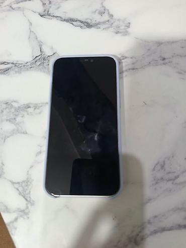 aiphone 13: IPhone 12 mini, модель MGE43RM/A, iOS 27.0. Компактный OLED‑дисплей — 3