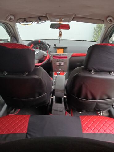 Opel: Opel Astra: 1.3 l | 2006 il 295000 km Universal — 9