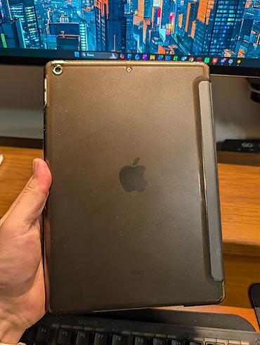 Планшеты: Apple iPad 9 поколения, 64 ГБ, Silver + чехол ProCase Привозной из — 3