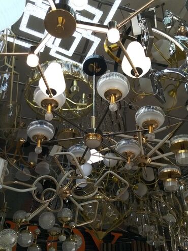 yağış işıq: Çılçıraq, 10 və daha çox lampa, Metal