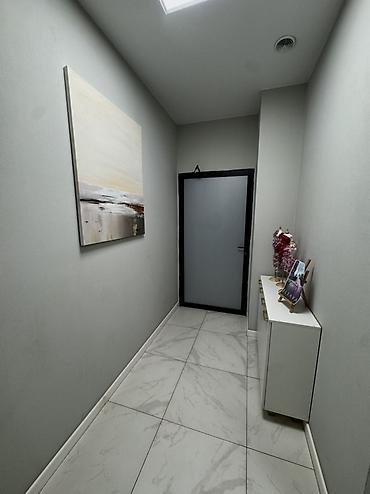 старый цум: Бутик, 65 м², Без ремонта, Без оборудования — 4