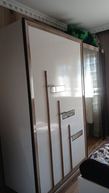 Mətbəx mebeli: İşlənmiş, Kupe, 2 qapılı Düz dolab, Dolab-asılqan lalafo.az -da Mətbəx mebeli: İşlənmiş, Kupe, 2 qapılı Düz dolab, Dolab-asılqan
