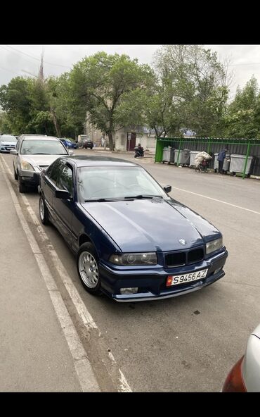ml 163: BMW 3 series: 1993 г., 1.8 л, Механика, Бензин, Седан