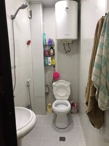 Köhnə tikili: Bakı, 2 otaqlı, Köhnə tikili, m. Həzi Aslanov, 50 kv. m — 12