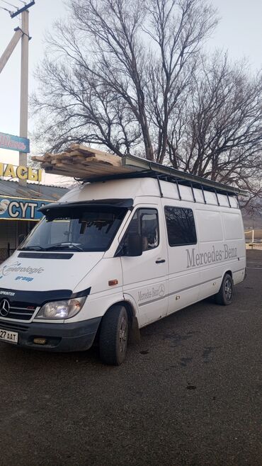 Коммерциялык транспорт: Жеңил жүк ташуучу унаа, Mercedes-Benz, Дубль, 3 т, Колдонулган