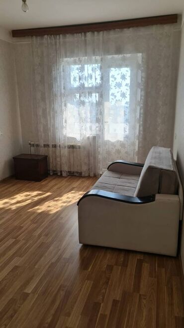 Uzunmüddətli kirayə mənzillər: Nizami rayonu, Xalqlar Dostluğu metrosu, Qarayev prospektində, 9