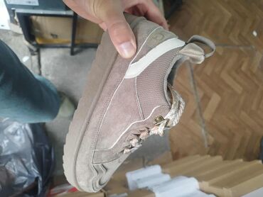 Čizme: 36-41 3300 — 6