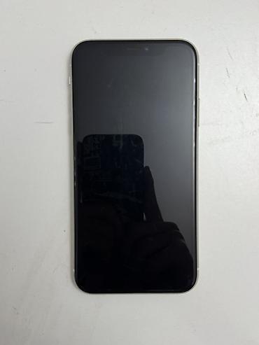 simes: IPhone 11, Ağ, Face ID — 2