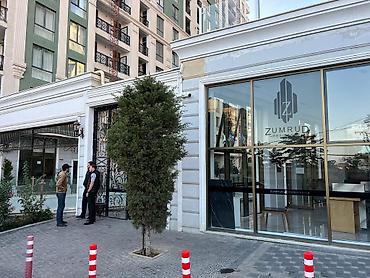 Mənzillər: Şəhərin ən prestijli yaşayış komplekslərindən biri olan Zümrüd — 2