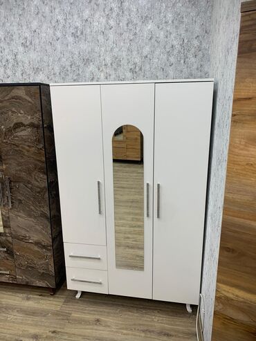 Dolablar: Yeni, Açılan, 3 qapılı Qarderob, paltar dolabı — 11