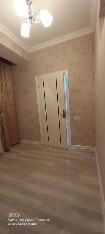 Uzunmüddətli kirayə mənzillər: Masazırda 6 mertebeli binanın 4-cü mərtəbəsində yerləşən ümumi sahəsi — 8