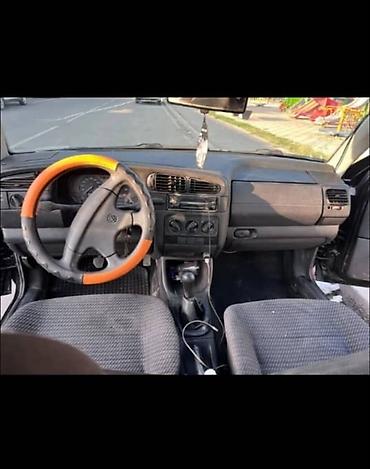 Унаа: Volkswagen Vento: 1993 г., 1.8 л, Кол менен иштөөчү, Бензин, Седан — 4