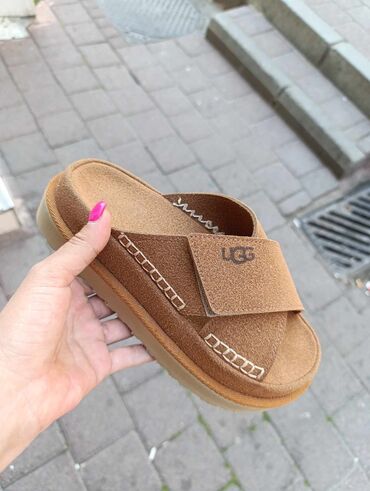 ugg mokasine sa krznom: Fashion slippers, UGG, 41