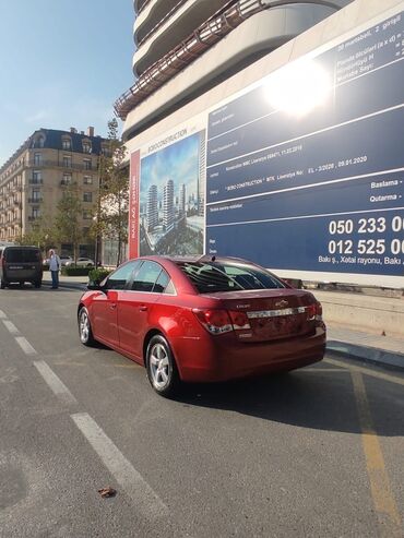 Chevrolet: Chevrolet Cruze: 1.4 l | 2013 il 198000 km Sedan — 3