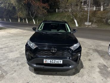 Toyota: Toyota RAV4: 2020 г., 2.5 л, Автомат, Бензин, Кроссовер