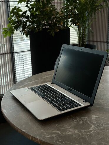 Ноутбуки и нетбуки: Ноутбук, Asus, 4 ГБ ОЗУ, Intel Core i5, Б/у, Для несложных задач