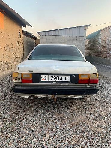 чехии: Audi 100: 1988 г., 2.3 л, Механика, Газ, Седан — 6