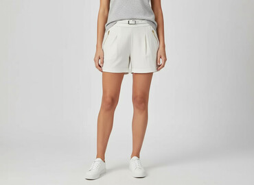 krótkie spodenki dresowe allegro: Shorts for women, size L