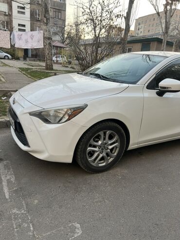 Toyota: Toyota Yaris: 2016 г., 1.5 л, Автомат, Бензин, Седан — 3