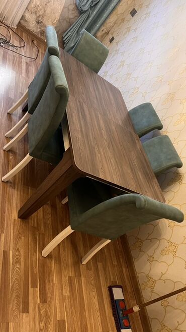 Qonaq otağı dəstləri: İşlənmiş — 7