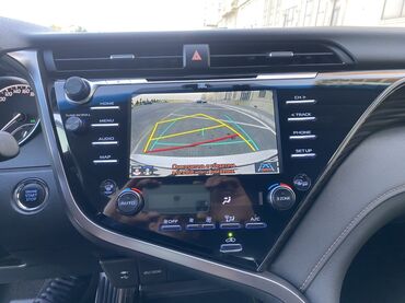 Toyota: Toyota Camry: 2.5 l | 2019 il Sedan — 10