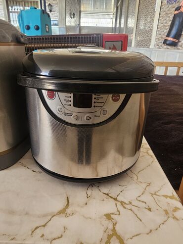 Ət çəkən maşınlar: Ət çəkən maşın Kenwood, 1300 Vt — 11