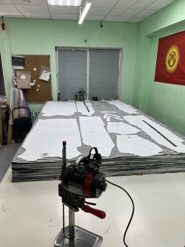 Другие услуги пошива одежды: Услуги раскроя одежды на производстве - Профессиональный настил и — 8