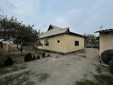 Sale of cottages and houses: 📍 Район: ж/м Арча-Бешик 🏠 Дом: 150 м², 4 комнаты 🌳 Участок: 7.2 сотки — 1