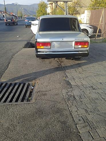 stater vaz: VAZ 2107 sedan - Kuzov: Klassik “Qaz-24/2107” üslubunda 4 qapılı — 2