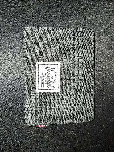 Tam original Herchel kartlıq satılır İşlənməyib, yenidən seçilmir