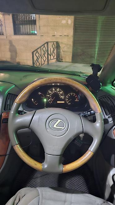 Lexus: Lexus RX: 2001 г., 3 л, Автомат, Бензин, Кроссовер — 2