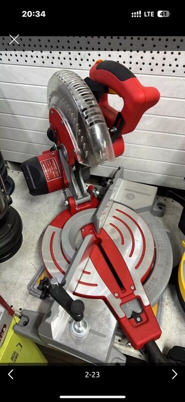 Торцовочные электропилы: Угларез торцовочная пила для точных и чистых резов под различными — 16