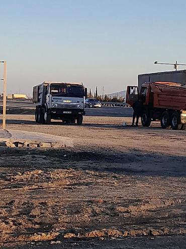 Yük maşınları: KAMAZ 5511 tipli samosval - 6x4 ötürmə, arxa qoşa təkərli - Metall — 1