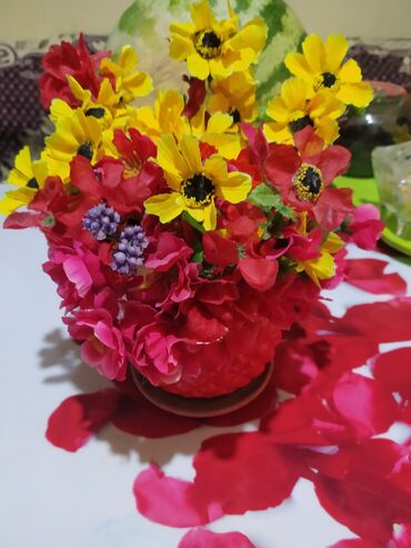 цветы купить в горшках: Экибана из цветов
