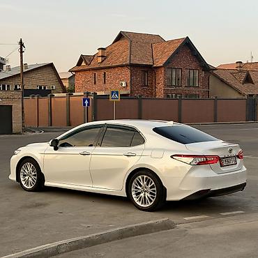 tang l: Toyota Camry: 2018 г., 2.5 л, Автомат, Бензин, Седан — 3