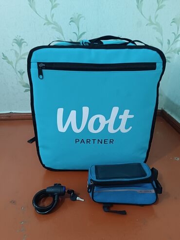 Çantalar: Wolt çanta, Kilid, telefon tutacağı(qış üçün) Çanta cəmi 10 gün