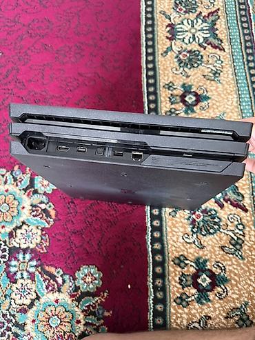 xbox one 1tb: Игровая консоль Sony PlayStation 4 Pro (CUH-7xx) с двумя беспроводными — 1