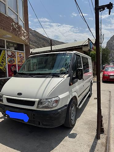 грузовой авто: Ford Transit грузовой фургон (белый) - Кузов: цельнометаллический — 4