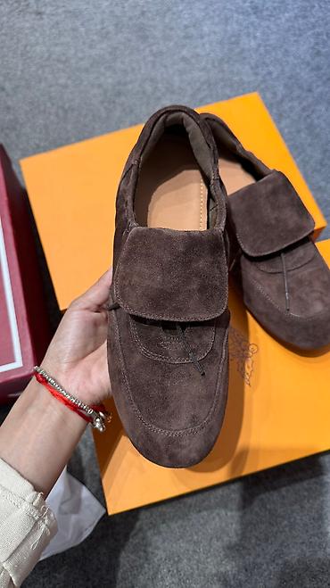 Другая женская обувь: Все модели в наличии, размеры:39(уточняйте). Все из натуральной — 23