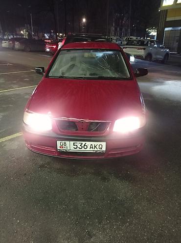 Volkswagen: Volkswagen Pointer: 2005 г., 1.6 л, Механика, Бензин, Хэтчбэк — 11