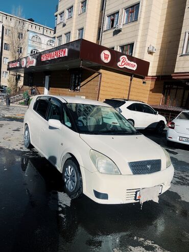 Toyota: Toyota Opa: 2003 г., 1.8 л, Автомат, Бензин, Хэтчбэк