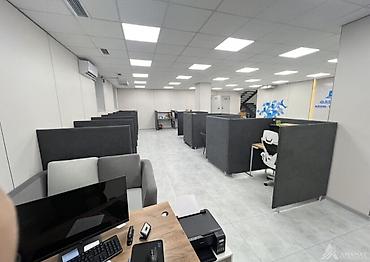 180: Аренда офисов, 180 м², 1 линия — 10