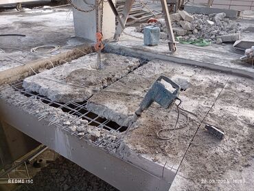 Beton işləri: #Betonkesme #betondeşmə Beton kubik kərpic - dən kəsim deşim — 27
