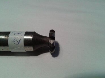 Ostali alati i mašine: T glodalo u spic 14,5x3mm (227) --Prihvat cilindricni precnika 12mm — 10