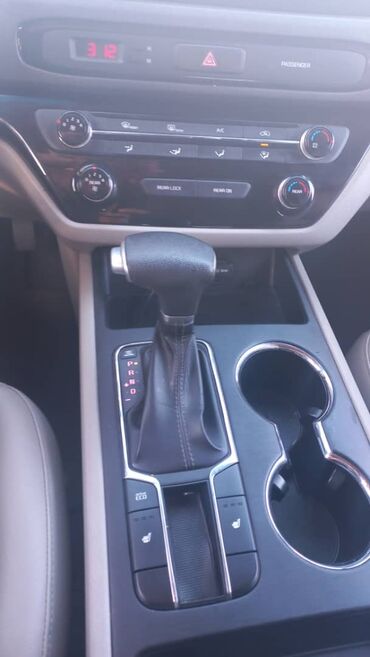 Kia: Kia Carnival: 2019 г., 2.2 л, Автомат, Дизель, Минивэн — 11