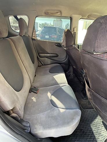 коробка хонда фит: Honda Fit: 2002 г., 1.3 л, Автомат, Хэтчбэк — 6
